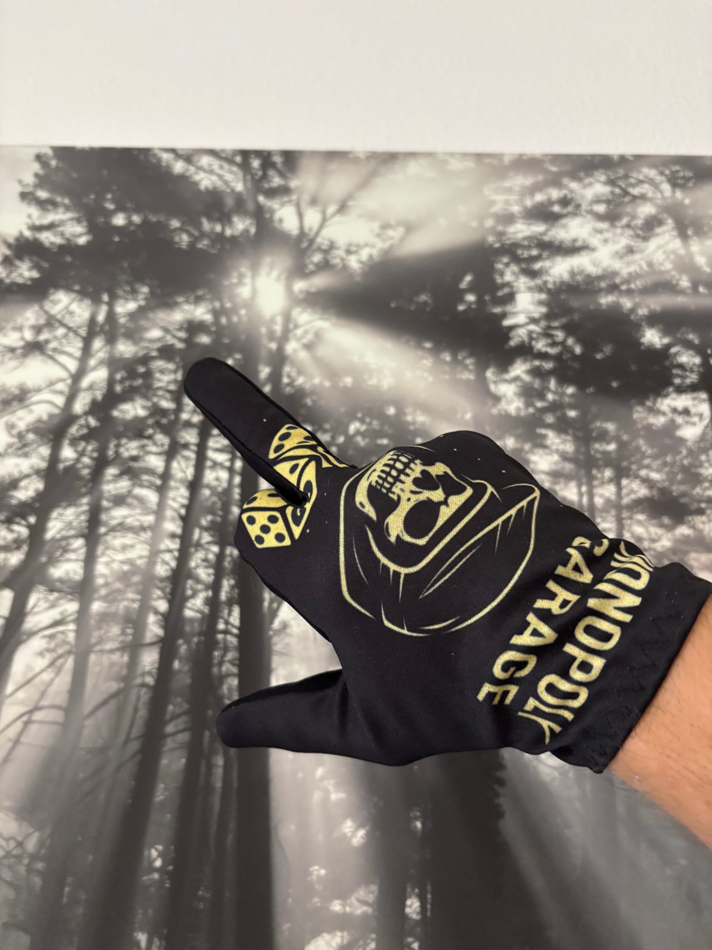Monopoly Gloves